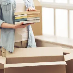 Jak pozbyć się starych podręczników? Sprzedaj, oddaj, recykling!