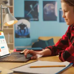Czy uczniowie dostaną laptopy? Nowe zasady programu Cyfrowy Uczeń
