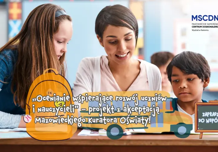 Nauczycielka i dzieci przy biurku, z elementami graficznymi: plecak, autobus, tablica.